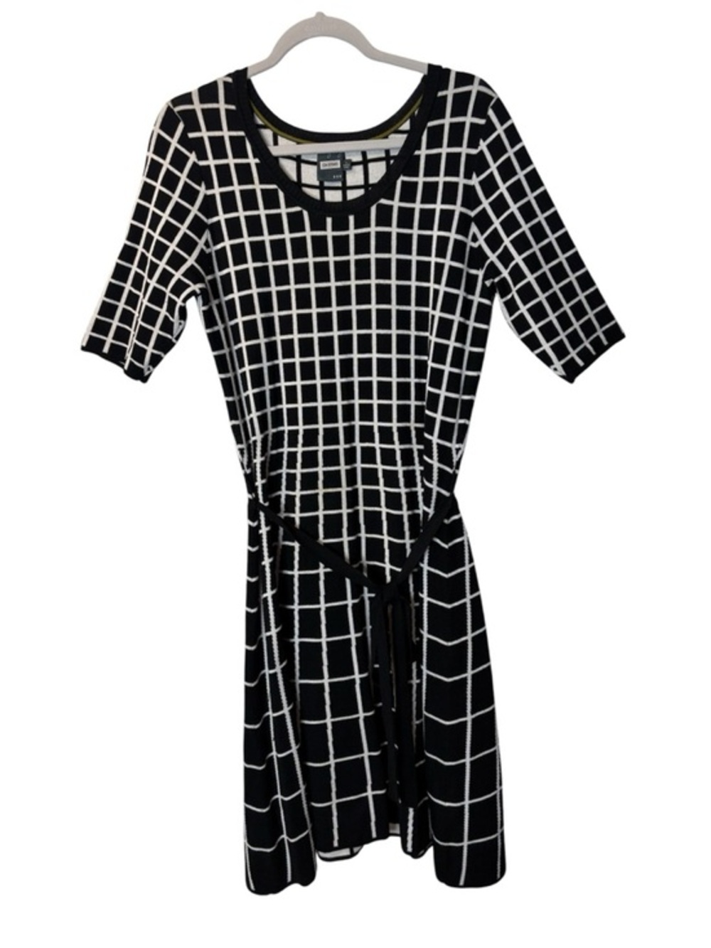 ⭐️ Gabby Skye Black & White Grid Knit Midi Dress with Tie Waist- size Large